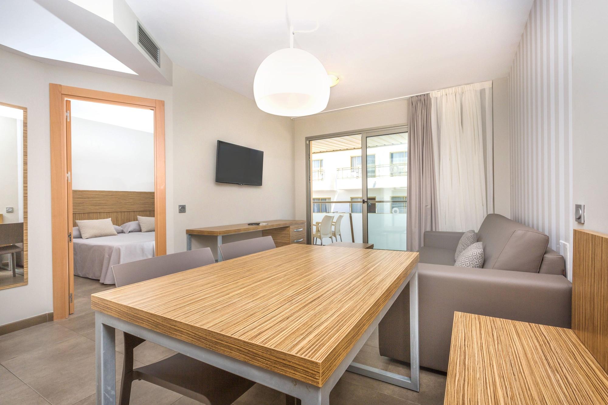 Appart hôtel Odissea Park Santa Susanna
