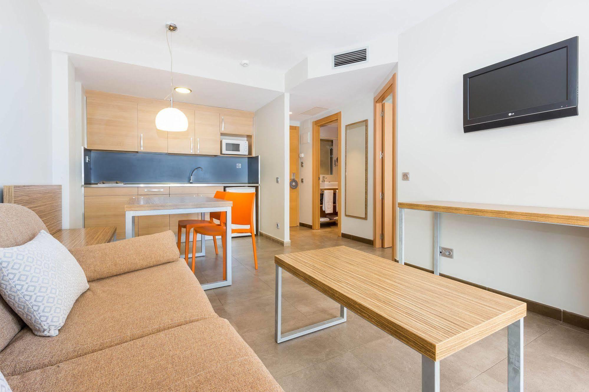Odissea Park Appart hôtel Santa Susanna